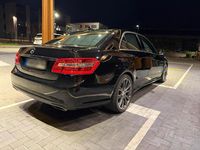 Gebraucht Mercedes E350 265 PS (194 kW) 2012 Schwarz Limousine