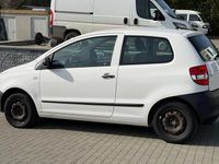 Gebraucht VW Fox Refresh 54 PS (39 kW) 2010 Weiß Kleinwagen