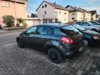 Gebraucht Fiat Bravo 90 PS (66 kW) 2009 Grau Kleinwagen