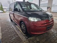 Gebraucht VW Multivan 150 PS (110 kW) 2023 Deep black perleffekt/ fortanarot Van