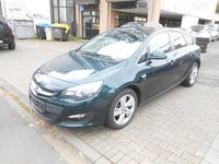 Gebraucht Opel Astra Energy 120 PS (88 kW) 2014 Grün Limousine
