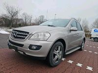 Gebraucht Mercedes ML320 224 PS (164 kW) 2006 Silber SUV