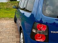 Gebraucht VW Touran 140 PS (102 kW) 2009 Blau Van / Kleinbus
