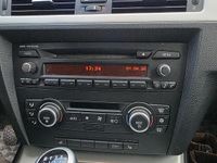 Gebraucht BMW 318 143 PS (105 kW) 2008 Schwarz Kombi