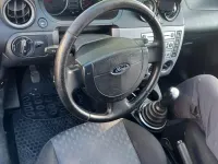 Gebraucht Ford Fiesta 95 PS (69 kW) 2005 Blau Kleinwagen