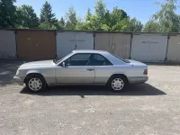 Gebraucht Mercedes E220 150 PS (110 kW) 1994 Silber Coupé