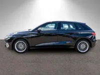 Gebraucht Audi A3 Advanced Plus 150 PS (110 kW) 2023 Mythosschwarz metallic Limousine