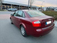 Gebraucht Audi A4 102 PS (75 kW) 2004 Rot Limousine