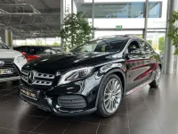 Gebraucht Mercedes GLA250 AMG 211 PS (155 kW) 2018 Kosmosschwarz (metallic) SUV