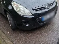 Gebraucht Hyundai i20 Classic 77 PS (56 kW) 2012 Schwarz Kleinwagen