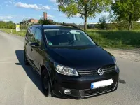 Gebraucht VW Touran 105 PS (77 kW) 2012 Schwarz Van / Kleinbus