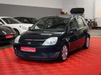 Gebraucht Ford Fiesta 80 PS (58 kW) 2004 Schwarz Kleinwagen