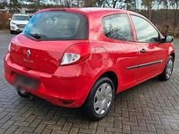 Gebraucht Renault Clio IV 75 PS (55 kW) 2012 Rot Kleinwagen
