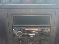 Gebraucht VW Golf IV 90 PS (66 kW) 2001 Silber Limousine