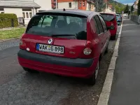Używany Renault Clio II 75 KM (55 kW) 2001 Sedan/Limuzyna