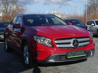 Gebraucht Mercedes GLA200 136 PS (100 kW) 2016 Rot SUV