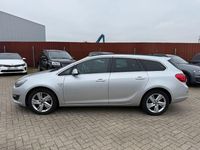 Gebraucht Opel Astra Energy 110 PS (80 kW) 2014 Silber Kombi