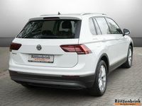 Gebraucht VW Tiguan Highline 150 PS (110 kW) 2018 Weiß (pure white) SUV