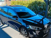 Gebraucht Ford Focus Vignale 125 PS (91 kW) 2019 Blau Limousine