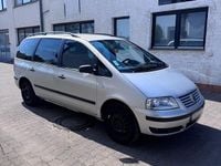 Gebraucht VW Sharan 85 PS (62 kW) 2000 Silber Van / Kleinbus