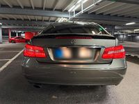 Gebraucht Mercedes E250 204 PS (150 kW) 2009 Andere farben Coupé