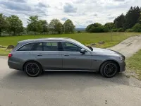 Gebraucht Mercedes E300 194 PS (142 kW) 2019 Grau Kombi