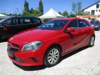 Gebraucht Mercedes A180 Style 122 PS (89 kW) 2016 Rot Limousine