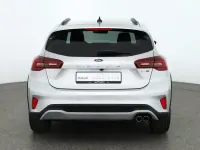 Second-hand Ford Focus Active 125 CP (91 kW) 2023 Argintiu Berlinǎ