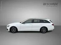 Gebraucht Mercedes E300 Avantgarde 306 PS (225 kW) 2023 Weiß Limousine