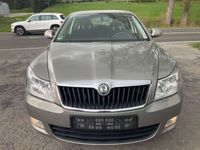 gebraucht Skoda Octavia 1,6 Lim. Ambiente Klima AHK El.Fenster