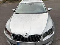 Gebraucht Skoda Superb 179 PS (131 kW) 2016 Silber Kombi