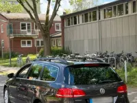 Gebraucht VW Passat 105 PS (77 kW) 2011 Grau Limousine