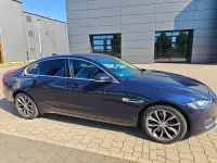 Second-hand Jaguar XF 300 CP (220 kW) 2017 Albastru Berlinǎ