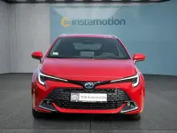 Nowe Toyota Corolla 140 KM (102 kW) 2026 Czerwony Kombi