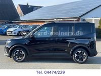 Neu Ford Tourneo Courier Active 125 PS (91 kW) 2026 Schwarz Van / Kleinbus