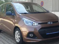 Gebraucht Hyundai i10 Classic 67 PS (49 kW) 2016 Braun Kleinwagen