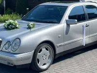 Gebraucht Mercedes E240 Avantgarde 170 PS (125 kW) 1998 Silber Limousine