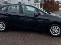 Gebraucht BMW 218 Active Tourer Advantage 140 PS (102 kW) 2019 Schwarz Van / Kleinbus