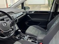 Gebraucht VW Touran Highline 150 PS (110 kW) 2016 Blau Van / Kleinbus