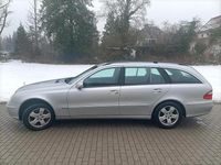 Gebraucht Mercedes E220 150 PS (110 kW) 2003 Silber Kombi