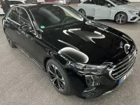 Gebraucht Mercedes E300 Premium 204 PS (150 kW) 2024 Schwarz Limousine