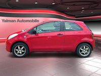 Gebraucht Toyota Yaris Cool 69 PS (50 kW) 2008 Rot Limousine