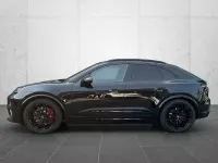 Gebraucht Porsche Macan Turbo 469 kW (639 PS) 2026 Schwarz SUV