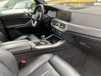 gebraucht BMW X5 M-Sport NAVI+/HUD/DRIVING ASS+/360°KAM/22'