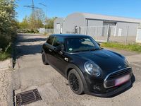 Second-hand Mini ONE 102 CP (75 kW) 2020 Negru Hatchback