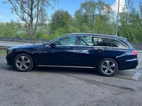 Gebraucht Mercedes E220 194 PS (142 kW) 2019 Cavansitblau  metalliclack Kombi