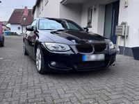 Gebraucht BMW 320 184 PS (135 kW) 2011 Schwarz Coupé