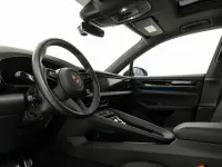 Gebraucht Porsche Macan 449 PS (330 kW) 2024 Schwarz SUV