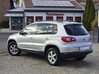 Gebraucht VW Tiguan 140 PS (102 kW) 2010 Silber SUV