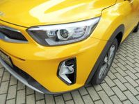 Gebraucht Kia Stonic 84 PS (61 kW) 2022 (bmy) most yellow/black m SUV